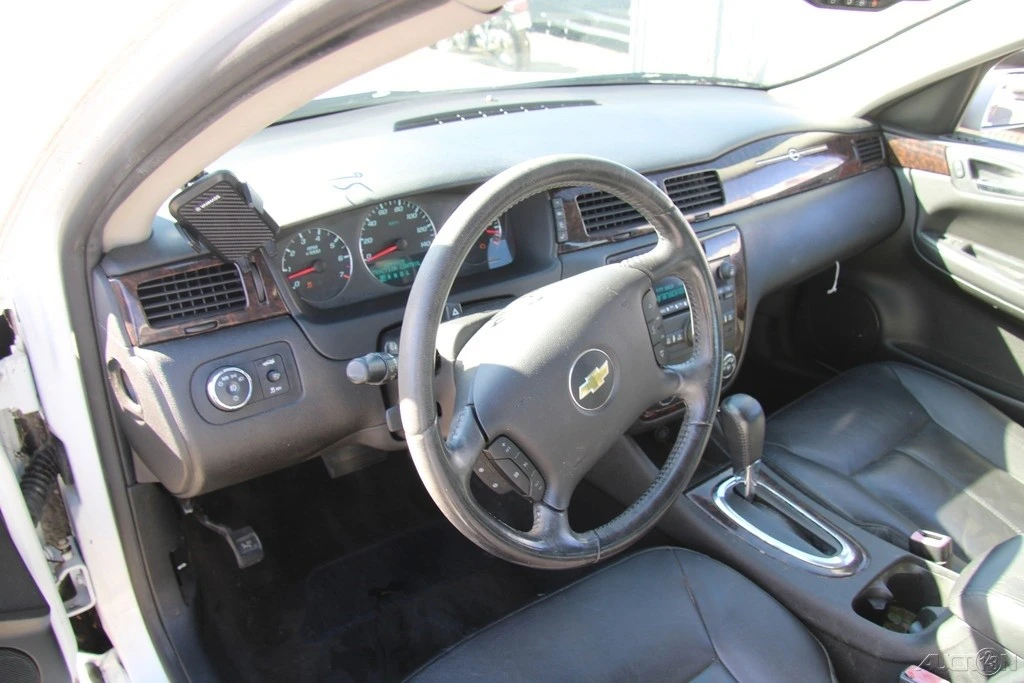 2013 Chevrolet Impala 9th Gen - Image 16 of 21