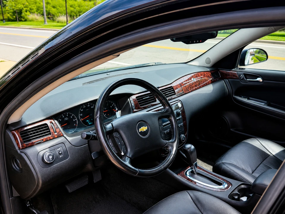 2013 Chevrolet Impala 9th Gen - Image 9 of 12