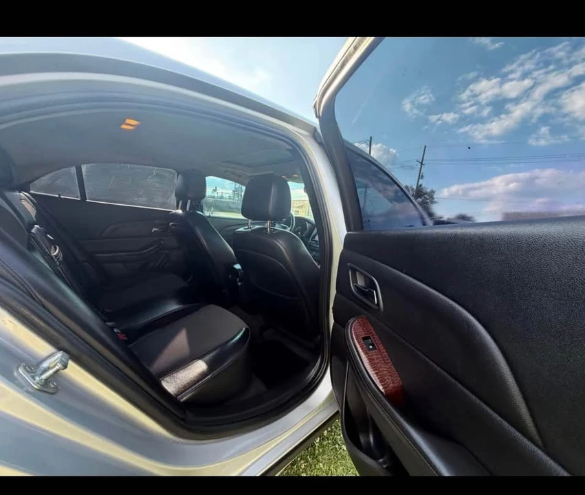 2013 Chevrolet Malibu - Image 4 of 4
