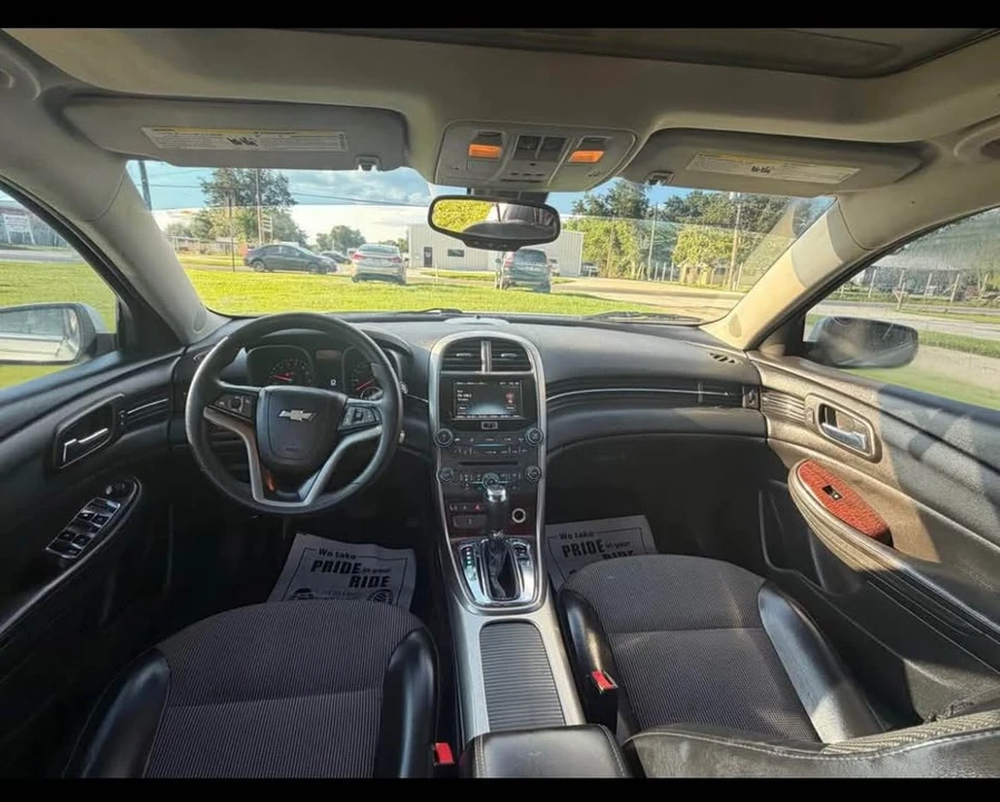 2013 Chevrolet Malibu - Image 3 of 4