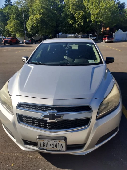 2013 Chevrolet Malibu - Image 6 of 10