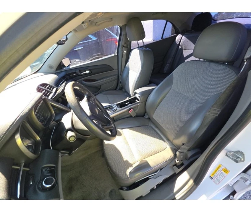 2013 Chevrolet Malibu - Image 10 of 20