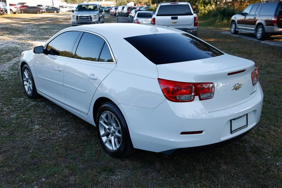 2013 Chevrolet Malibu - Image 5 of 12