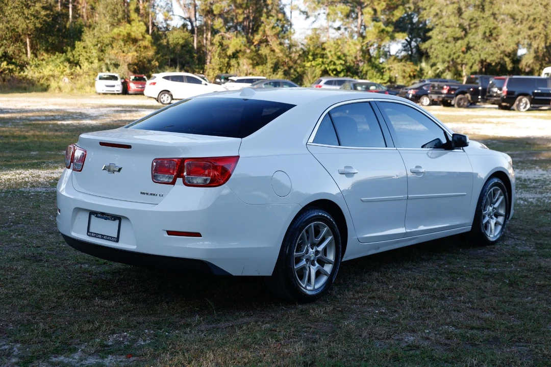 2013 Chevrolet Malibu - Image 11 of 12