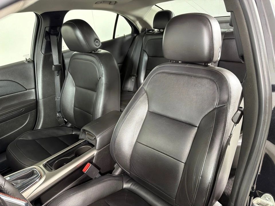 2013 Chevrolet Malibu - Image 11 of 12