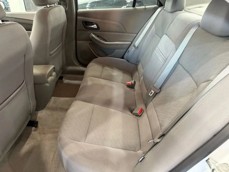2013 Chevrolet Malibu - Image 11 of 12
