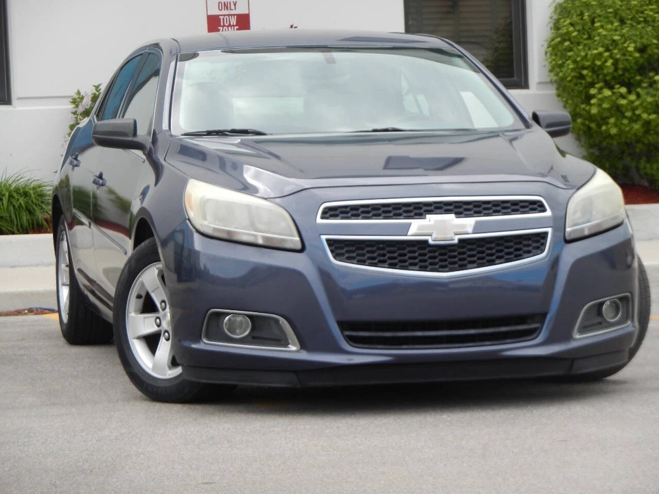 2013 Chevrolet Malibu - Image 5 of 12