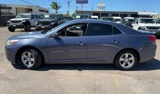 2013 Chevrolet Malibu - Image 2 of 10
