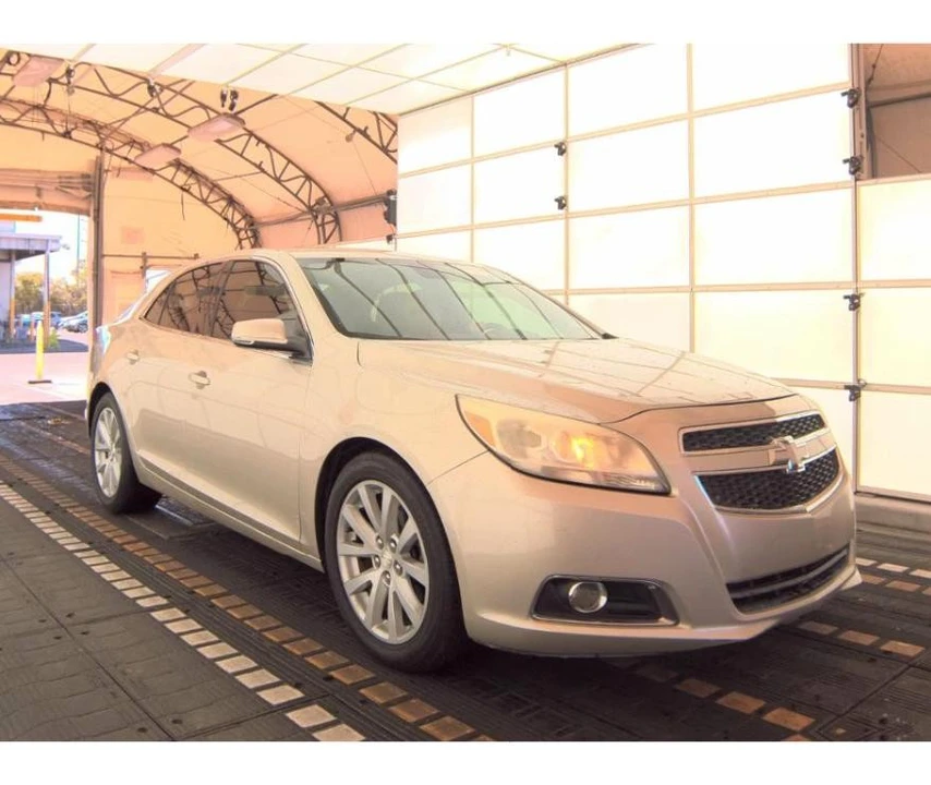 2013 Chevrolet Malibu - Image 4 of 12
