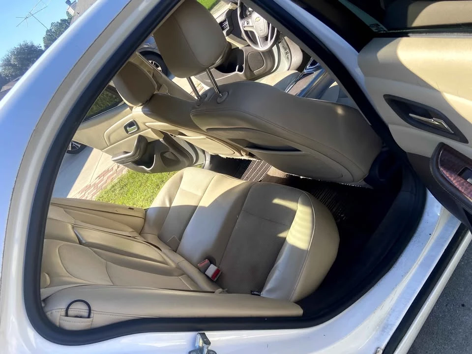 2013 Chevrolet Malibu - Image 8 of 9