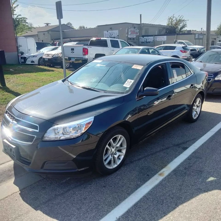 2013 Chevrolet Malibu - Image 2 of 13