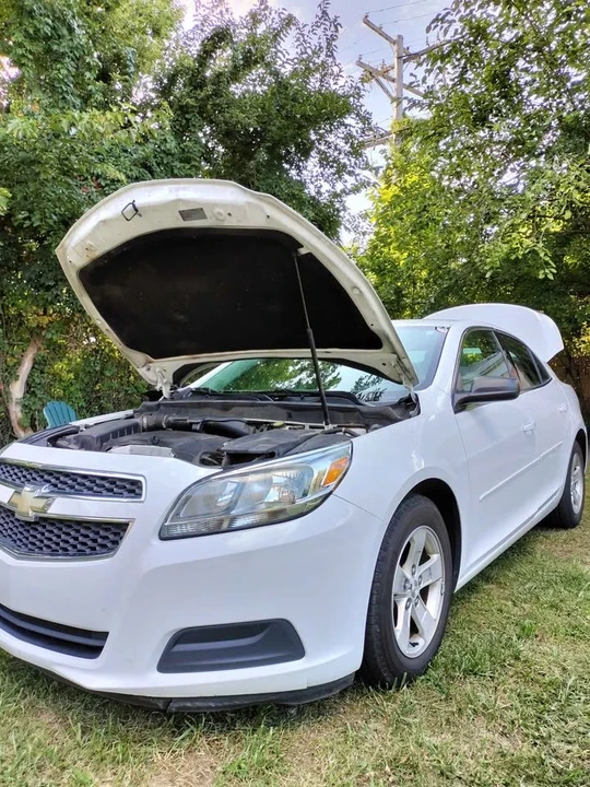 2013 Chevrolet Malibu - Image 4 of 14