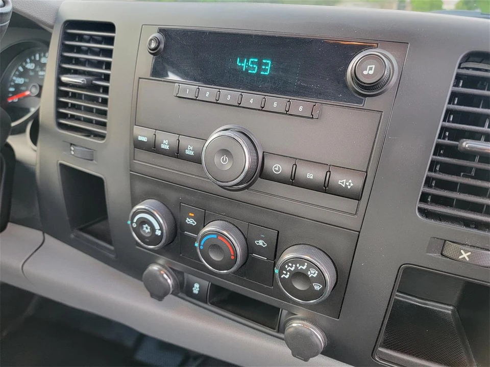 2013 Chevrolet Silverado 2nd Gen - Image 26 of 31