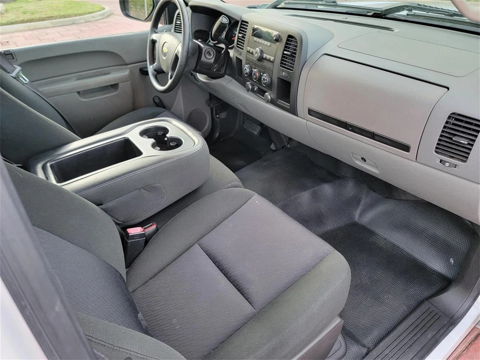 2013 Chevrolet Silverado 2nd Gen - Image 21 of 31