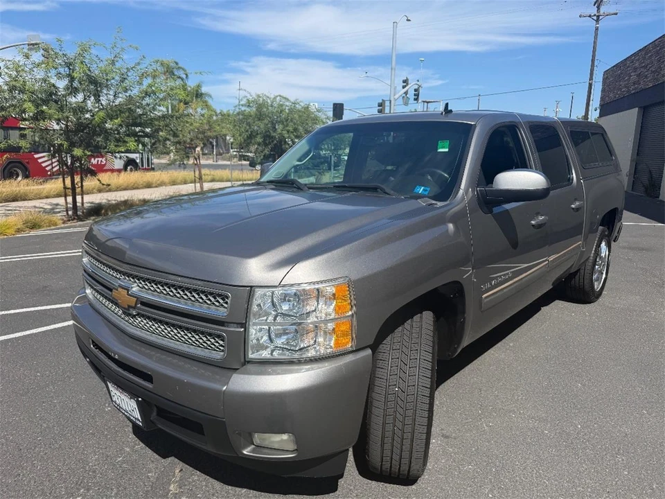 2013 Chevrolet Silverado 2nd Gen - Image 5 of 26