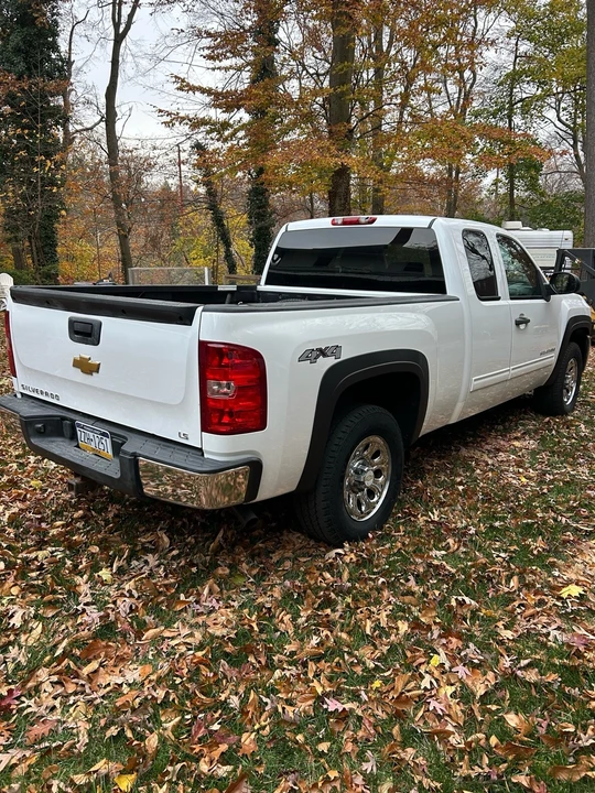 2013 Chevrolet Silverado 2nd Gen - Image 5 of 16