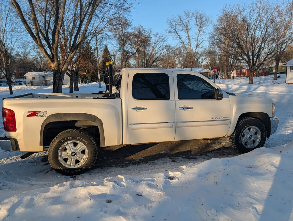 2013 Chevrolet Silverado 2nd Gen - Image 6 of 21