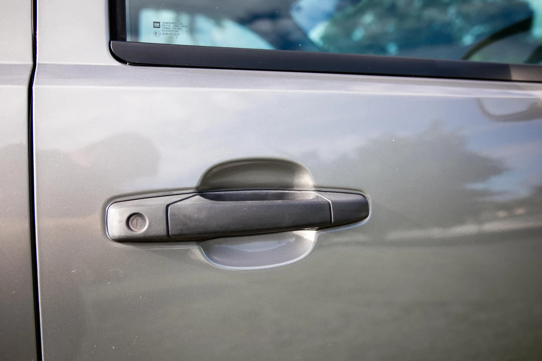2013 Chevrolet Silverado 2nd Gen - Image 19 of 31
