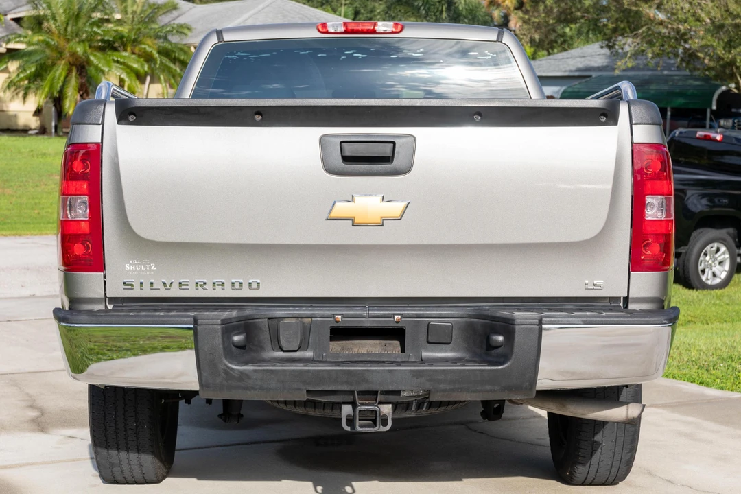 2013 Chevrolet Silverado 2nd Gen - Image 5 of 31
