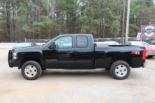2013 Chevrolet Silverado 2nd Gen - Image 2 of 14