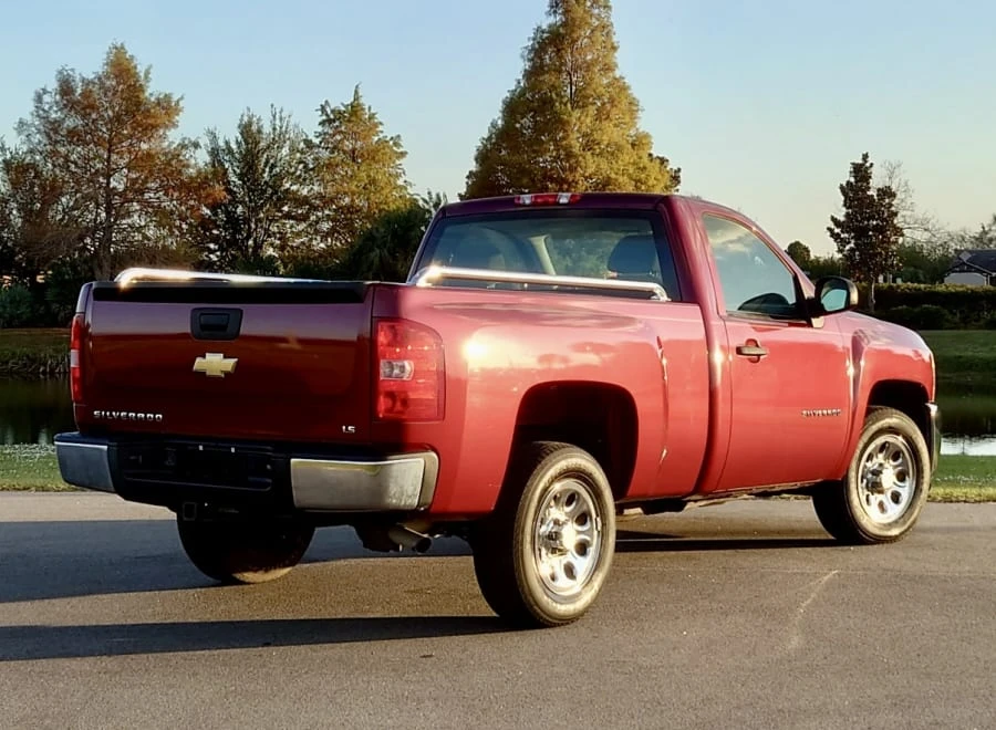 2013 Chevrolet Silverado 2nd Gen - Image 3 of 28