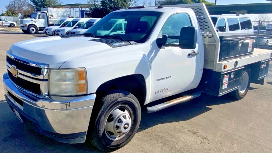 2013 Chevrolet Silverado Heavy Duty 2nd Gen - Image 2 of 20