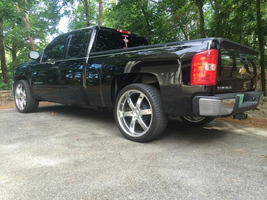 2013 Chevrolet Silverado 2nd Gen - Image 2 of 3