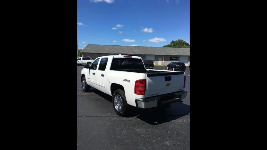 2013 Chevrolet Silverado 2nd Gen - Image 3 of 10