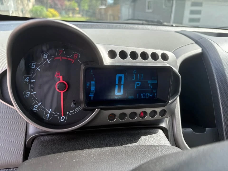 2013 Chevrolet Aveo/Sonic - Image 8 of 9