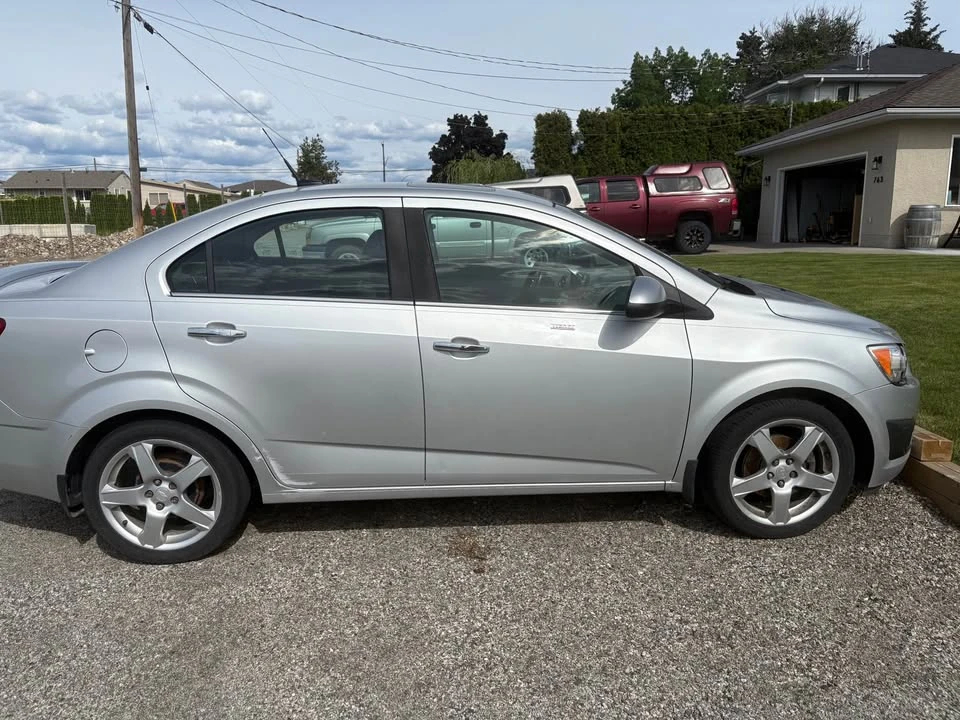 2013 Chevrolet Aveo/Sonic - Image 2 of 9