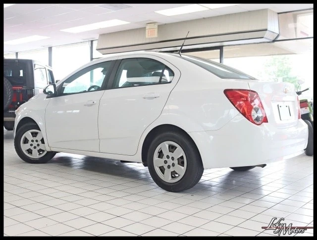2013 Chevrolet Aveo/Sonic - Image 7 of 12