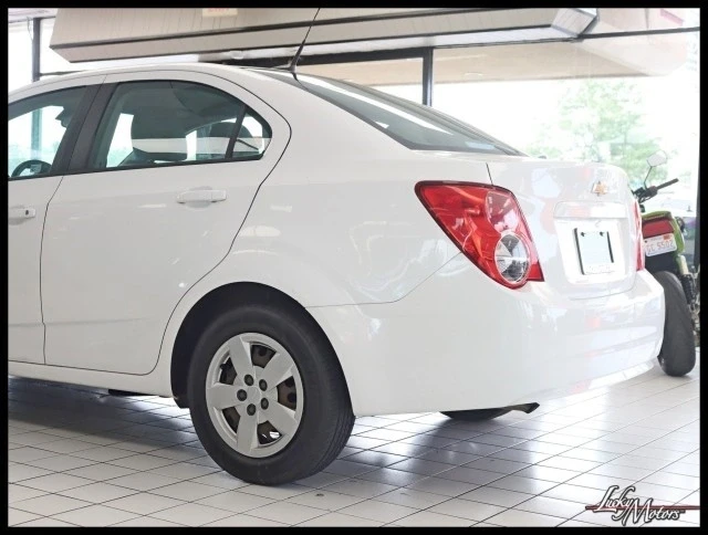 2013 Chevrolet Aveo/Sonic - Image 8 of 12