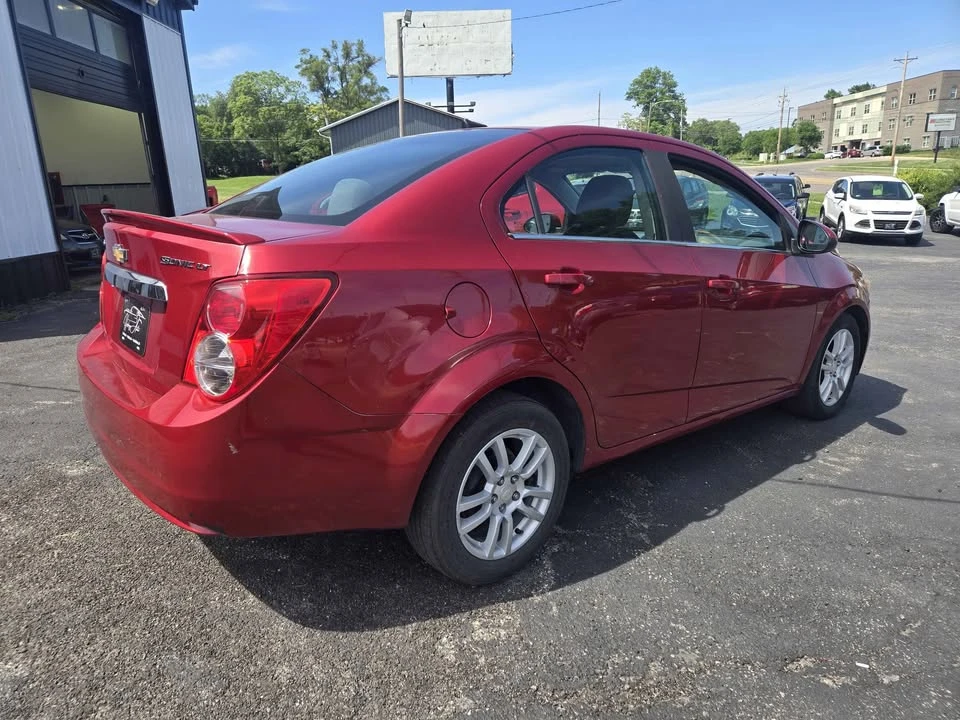 2013 Chevrolet Aveo/Sonic - Image 3 of 14