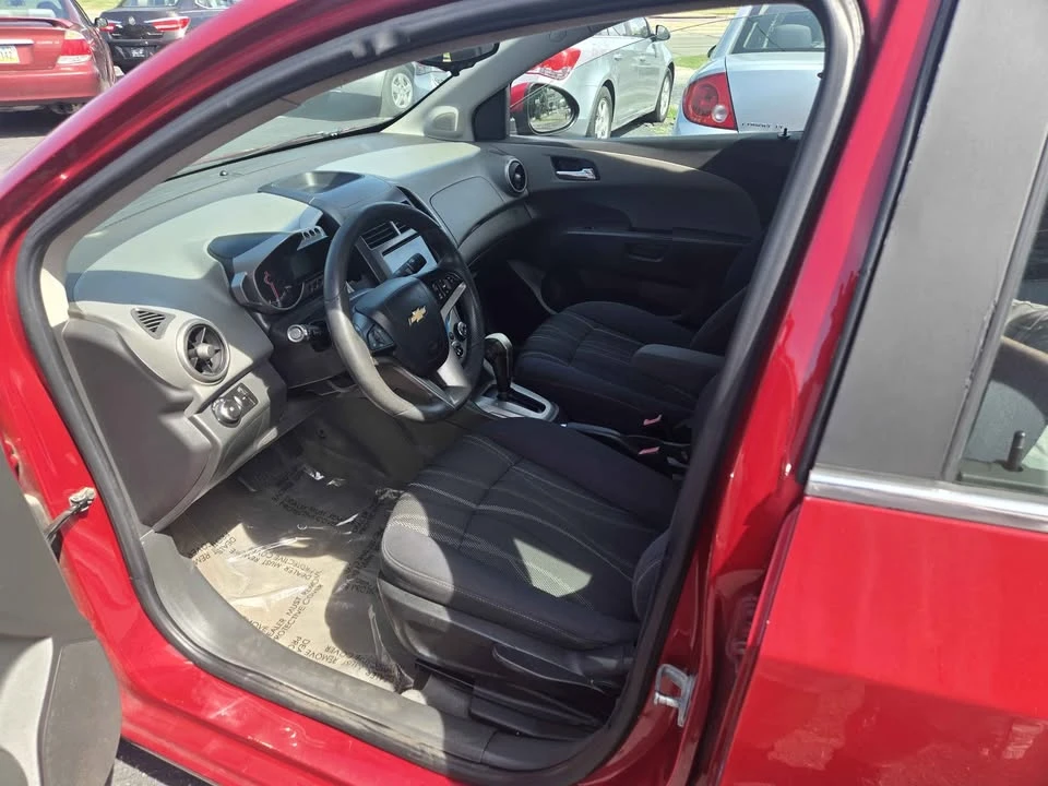 2013 Chevrolet Aveo/Sonic - Image 6 of 14