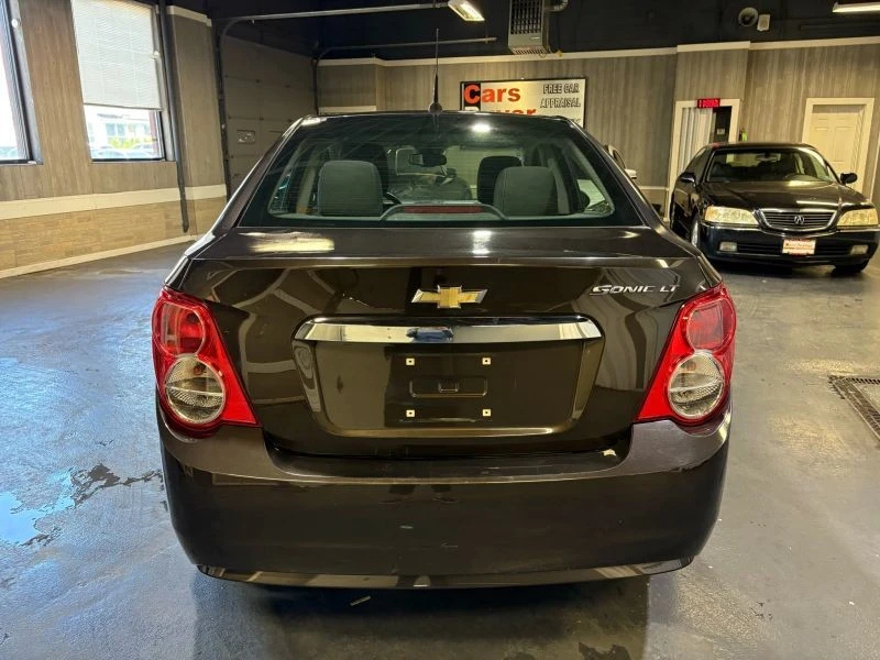2013 Chevrolet Aveo/Sonic - Image 5 of 12
