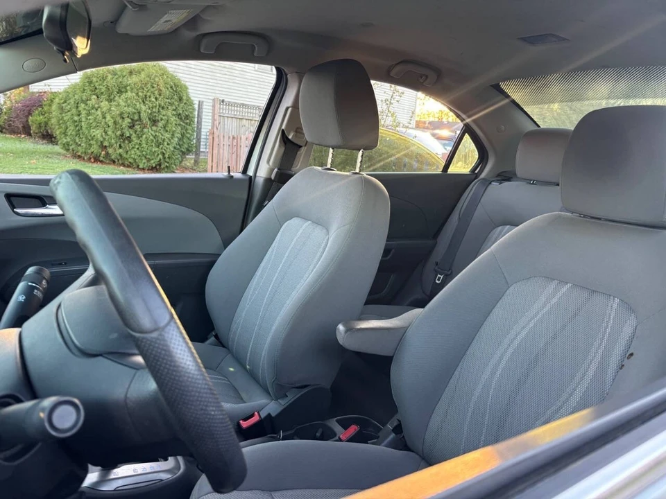 2013 Chevrolet Aveo/Sonic - Image 6 of 21