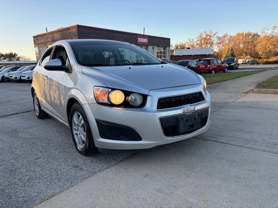 2013 Chevrolet Aveo/Sonic - Image 5 of 21