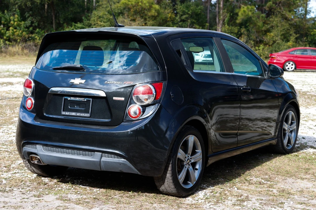 2013 Chevrolet Aveo/Sonic - Image 11 of 12