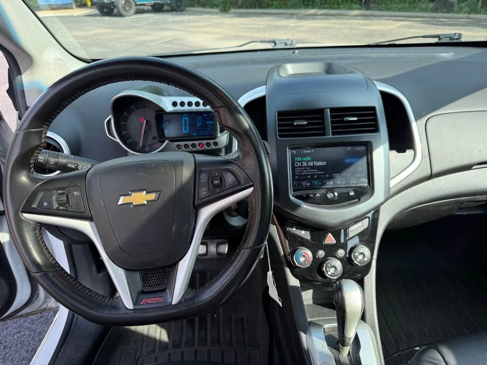 2013 Chevrolet Aveo/Sonic - Image 7 of 10