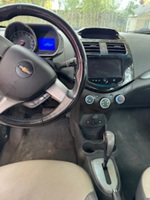 2013 Chevrolet Spark - Image 2 of 8