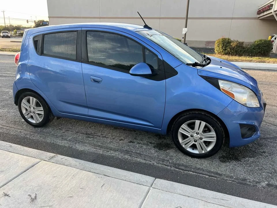 2013 Chevrolet Spark - Image 2 of 8