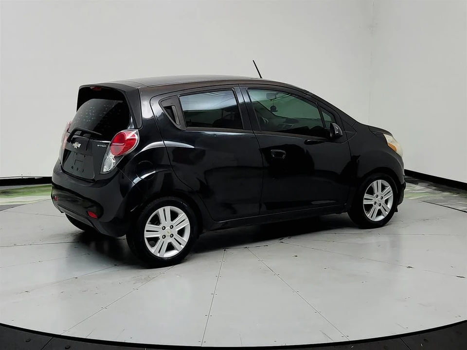 2013 Chevrolet Spark - Image 5 of 21