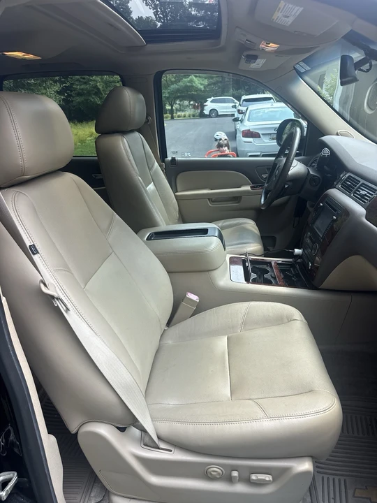 2013 Chevrolet Suburban 10th Gen - Image 6 of 6
