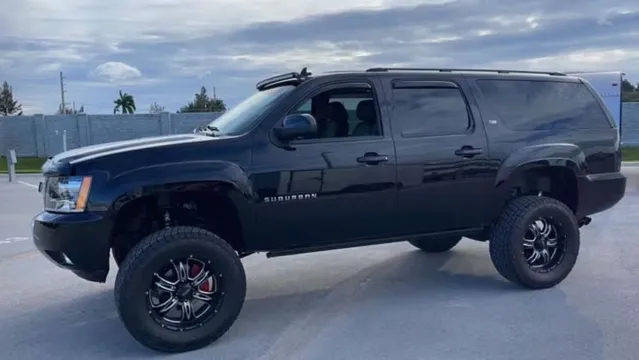 2013 Chevrolet Suburban LTZ