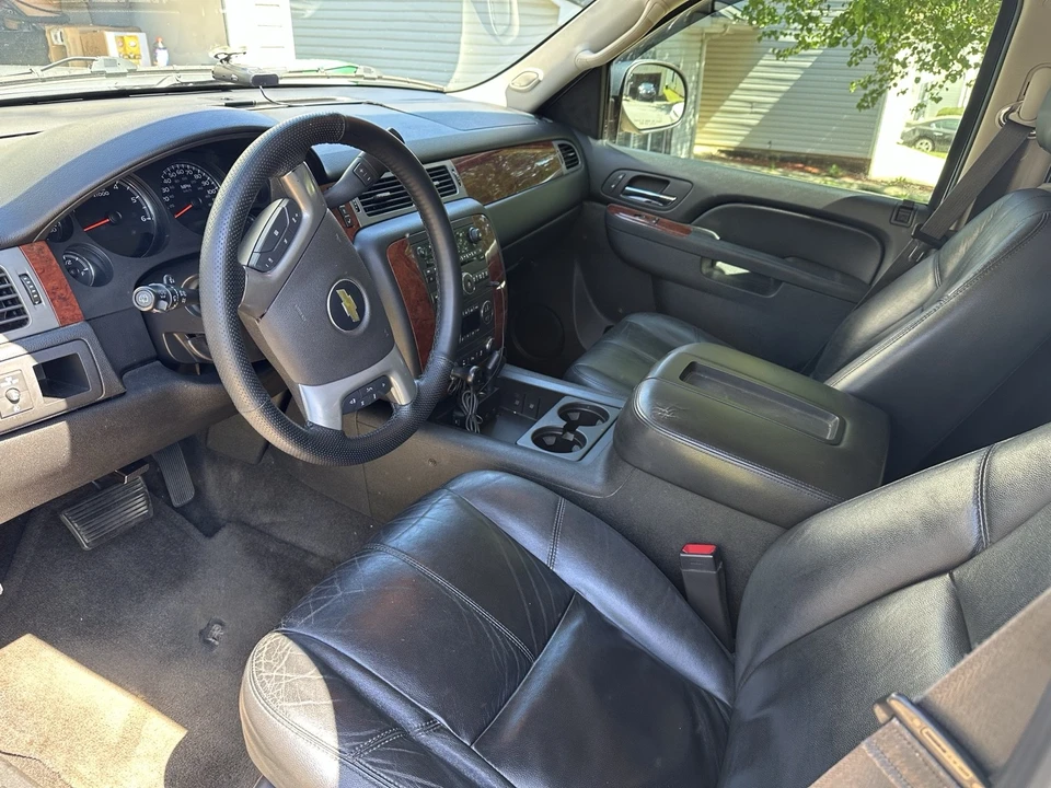 2013 Chevrolet Tahoe 3rd Gen - Image 13 of 19