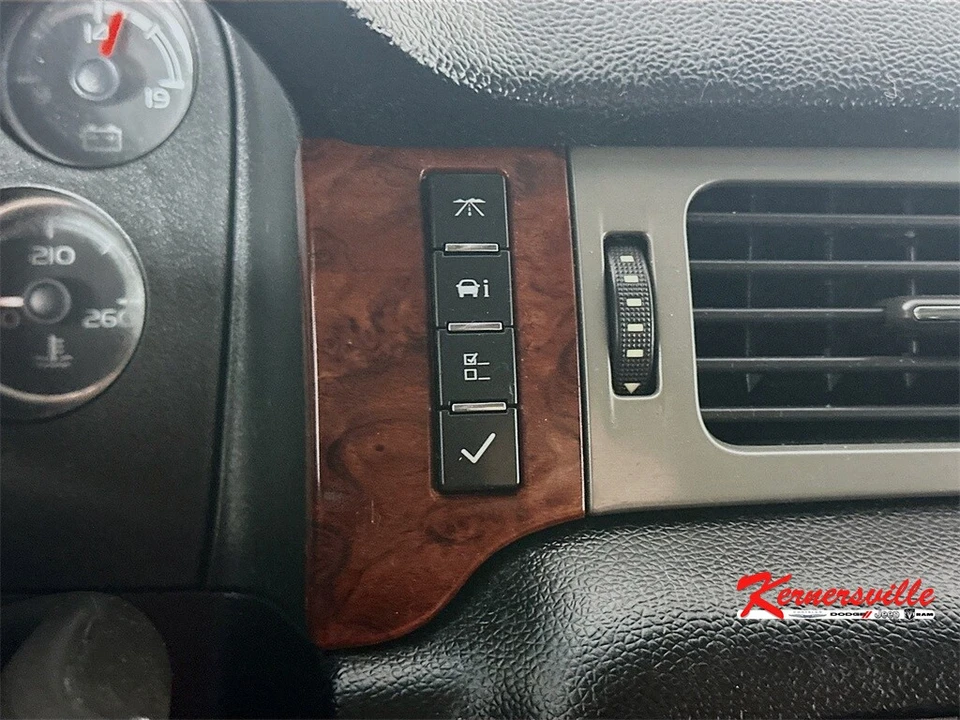 2013 Chevrolet Tahoe 3rd Gen - Image 19 of 21