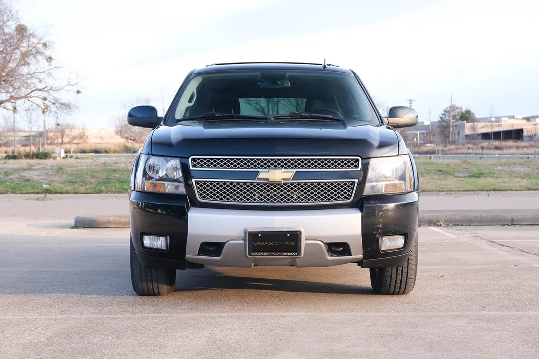 2013 Chevrolet Tahoe 3rd Gen - Image 3 of 21