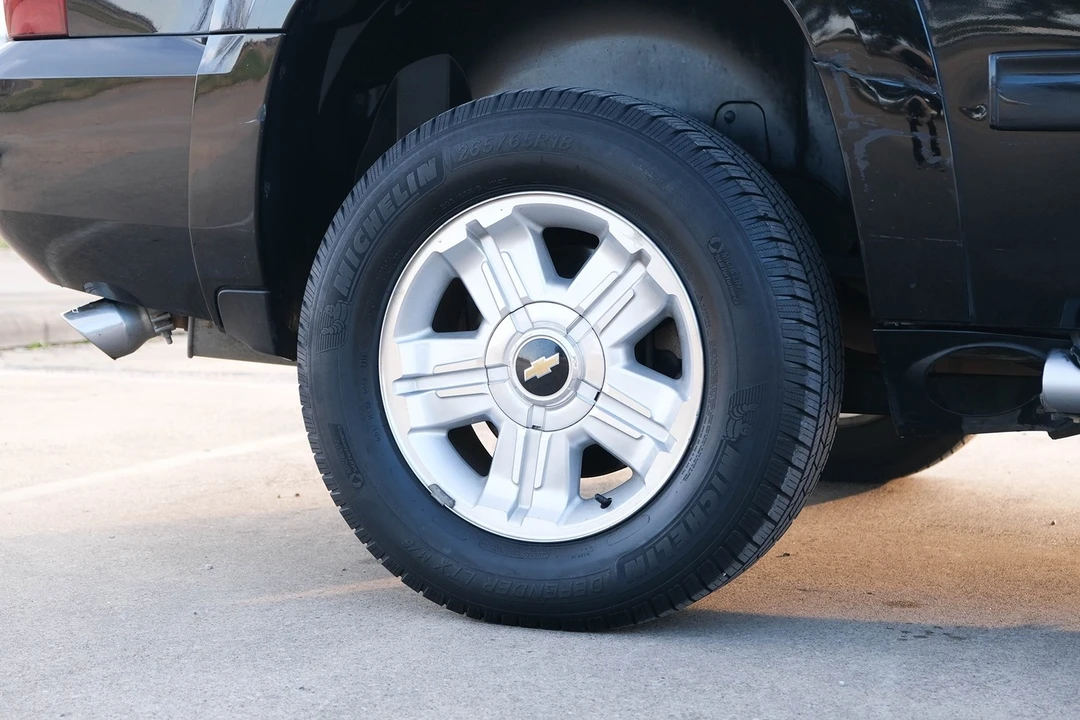 2013 Chevrolet Tahoe 3rd Gen - Image 7 of 21