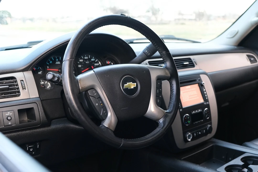 2013 Chevrolet Tahoe 3rd Gen - Image 16 of 21