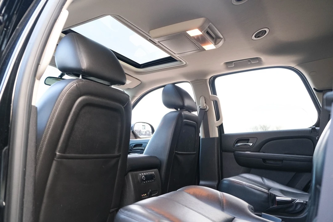 2013 Chevrolet Tahoe 3rd Gen - Image 18 of 21